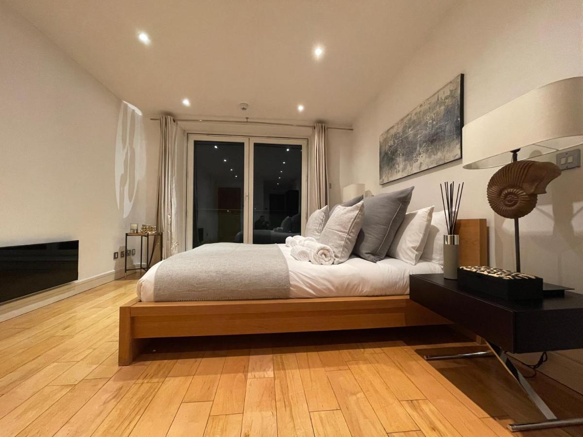 Stunning Westminster Apartment - 9 Albert London Bagian luar foto