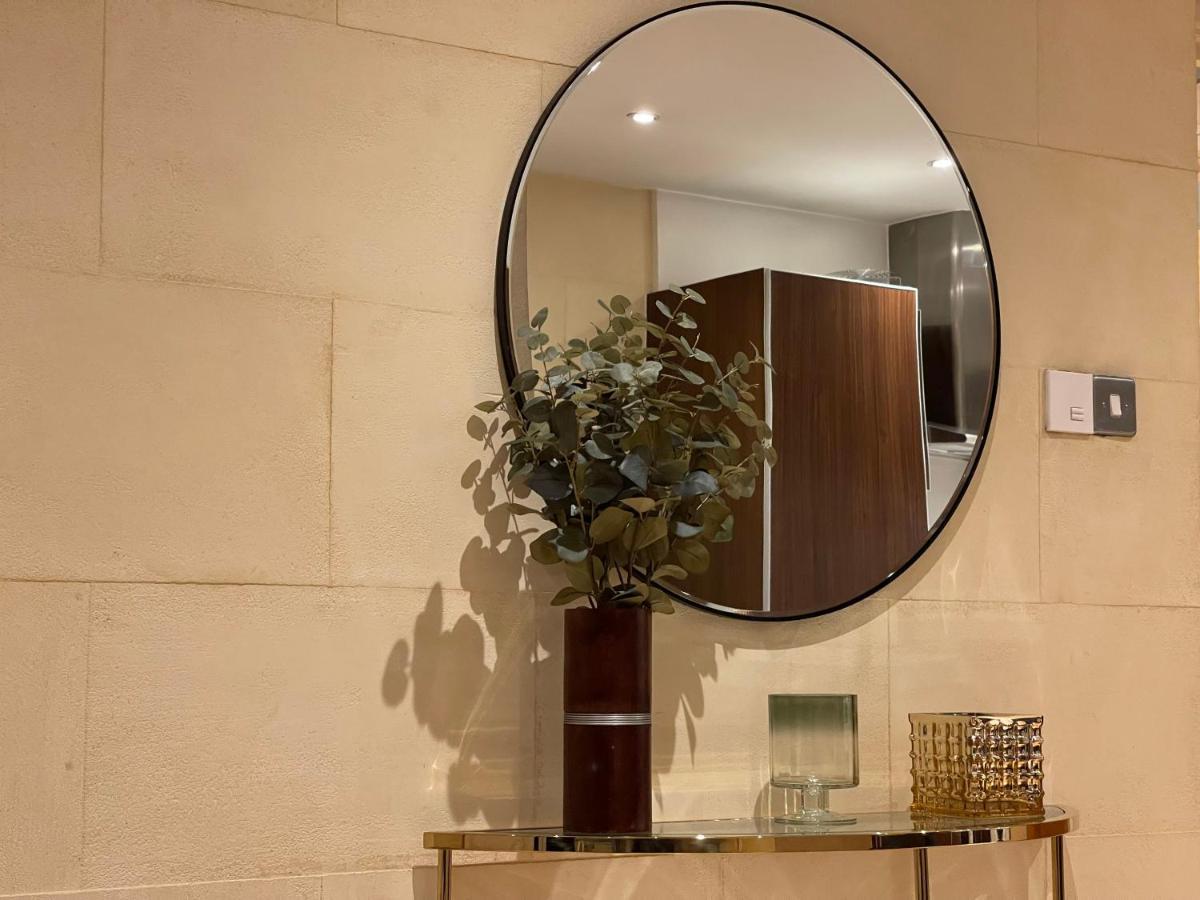 Stunning Westminster Apartment - 9 Albert London Bagian luar foto