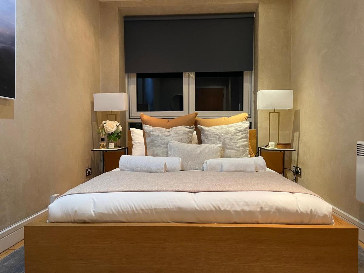 Stunning Westminster Apartment - 9 Albert London Bagian luar foto