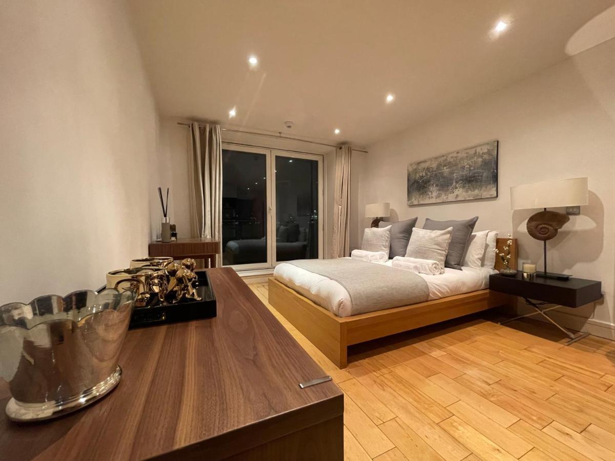 Stunning Westminster Apartment - 9 Albert London Bagian luar foto