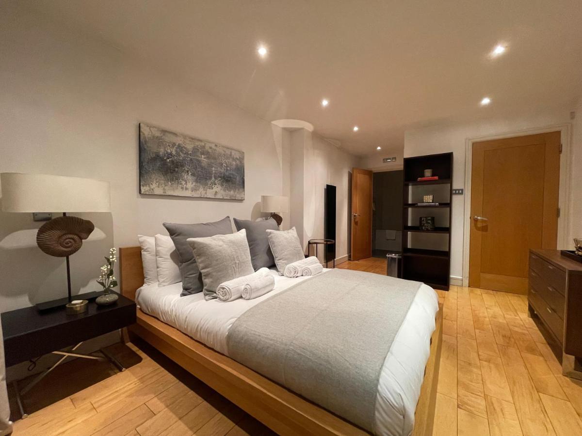 Stunning Westminster Apartment - 9 Albert London Bagian luar foto